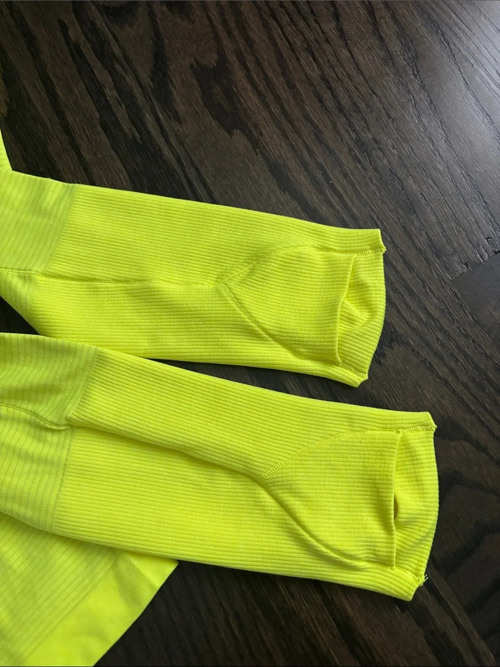 lululemon athletica Align yoga top Neon Yellow Long Sleeve size 6